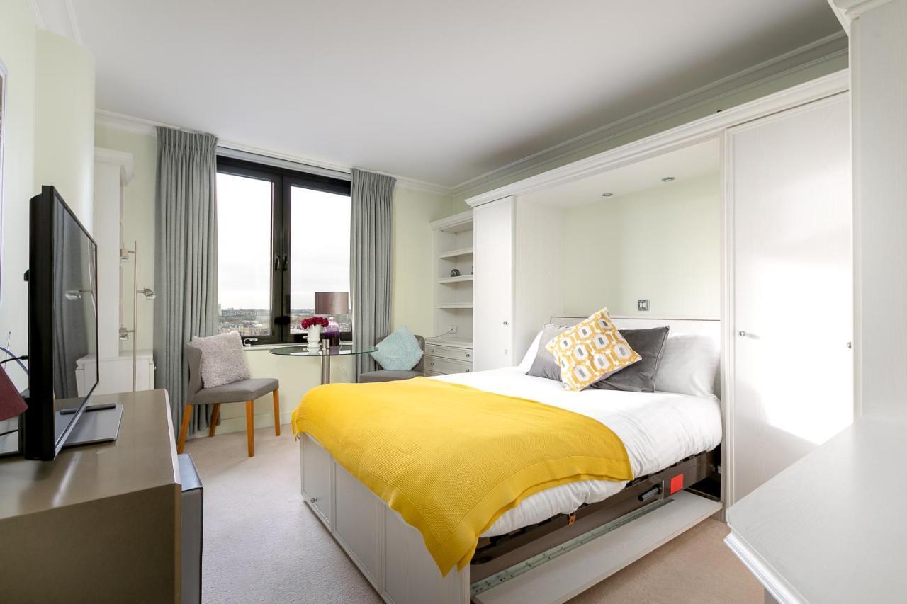 Point West Apartments Londra Dış mekan fotoğraf